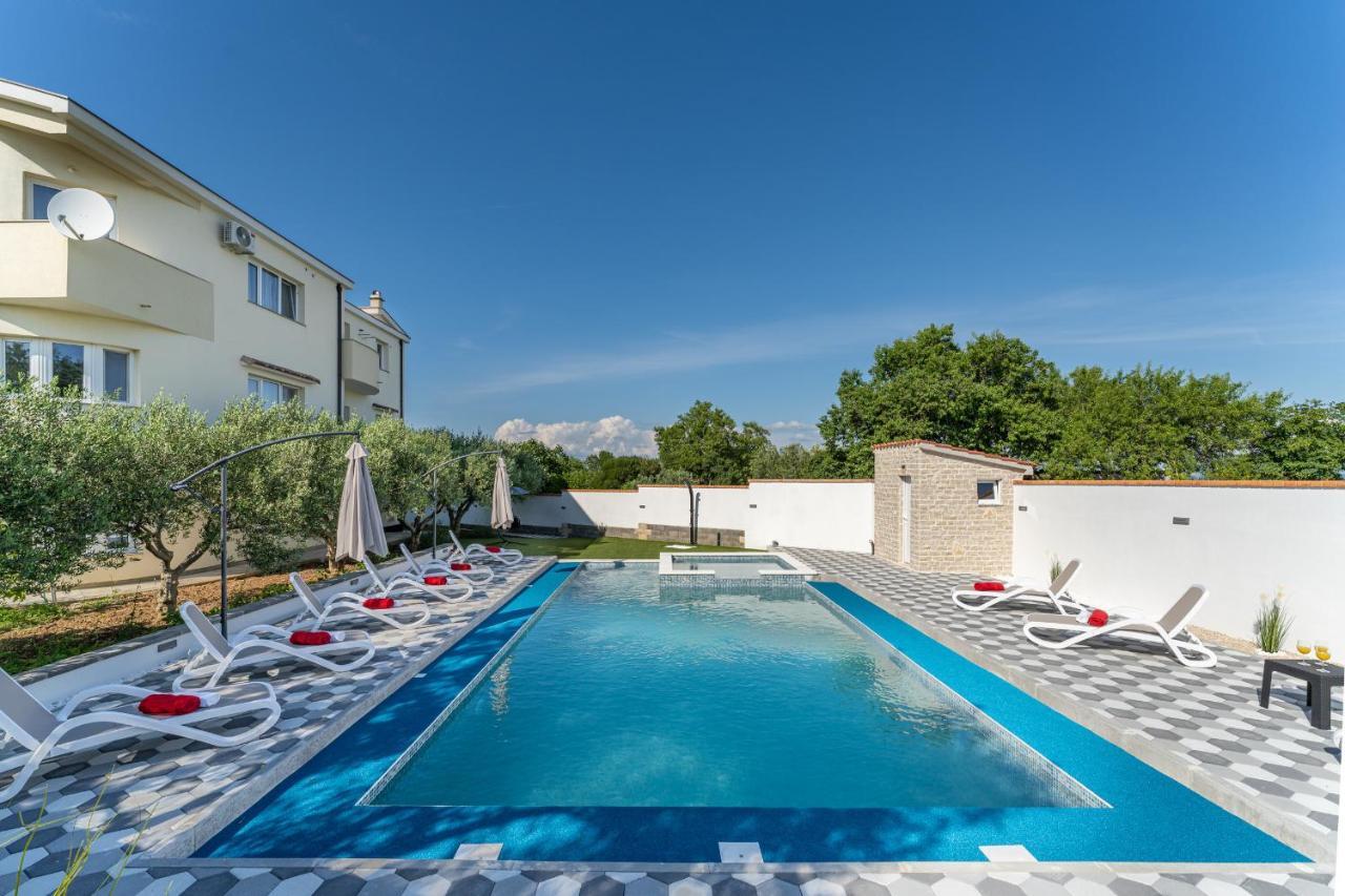 סבטי פיליפ אי ג'קוב Apartman Strmota S Bazenom מראה חיצוני תמונה